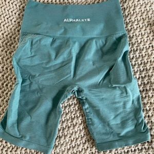 Alphalete Biker Short M
